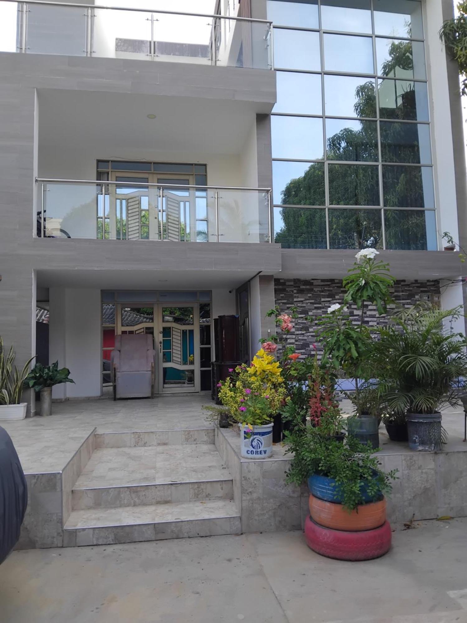 Paragüitas Apartamento *